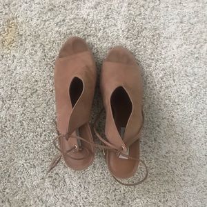 Suede Steve Madden heels